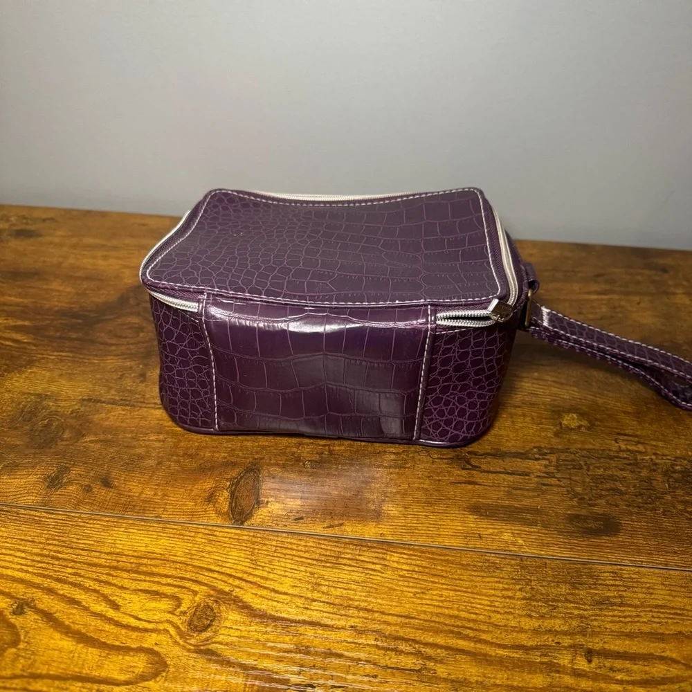 Clinique Purple‎ Embossed Wristlet